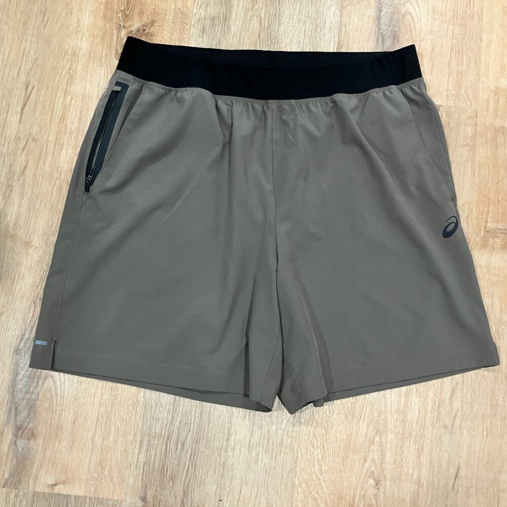 Men's XL Asics running shorts